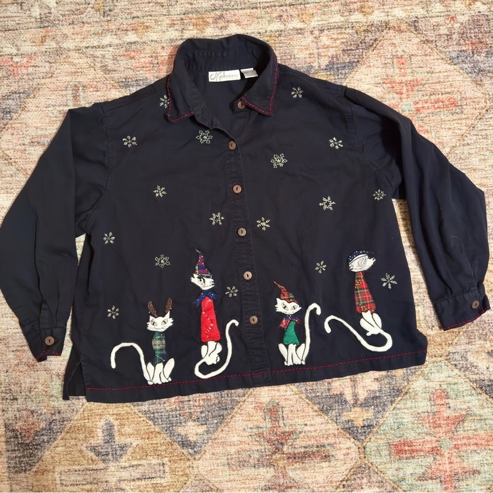Vintage dress barn- Ugly Cat 🐈⬛ Christmas Button-up Shirt.
